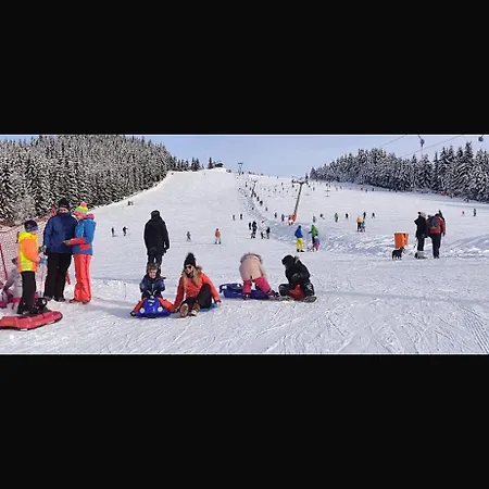 アパート 144 Zirkitz