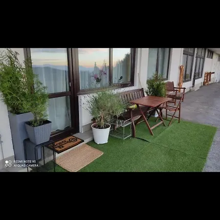 アパート 144 Zirkitz